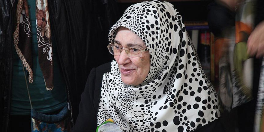 Şule Yüksel Şenler vefat etti