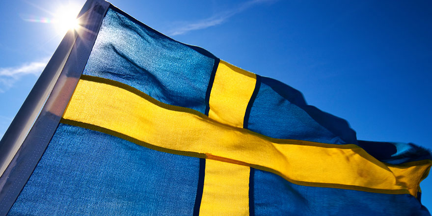 İsveç, başörtüsü karşıtı başkanı görevden aldı