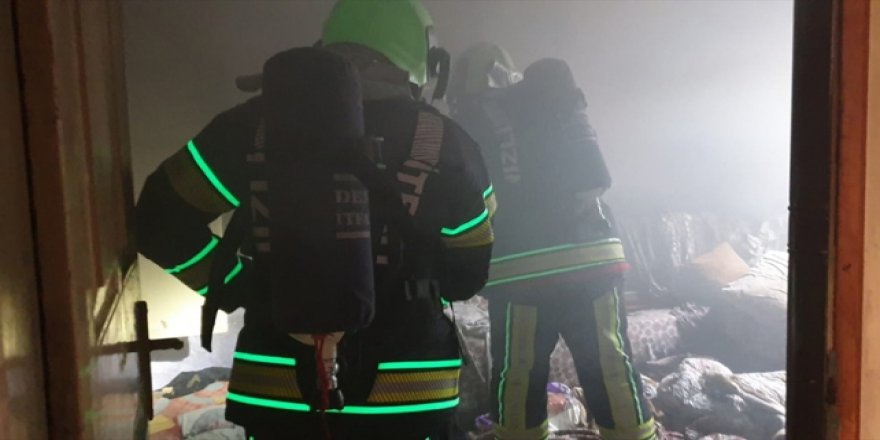 Kahraman itfaiyeci 102 yaşındaki kadını kurtardı