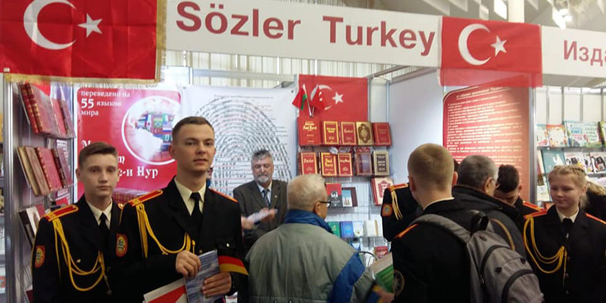 Rusça, İngilizce, Çince ve Türkçe Risale-i Nur'lar Minsk Kitap fuarında