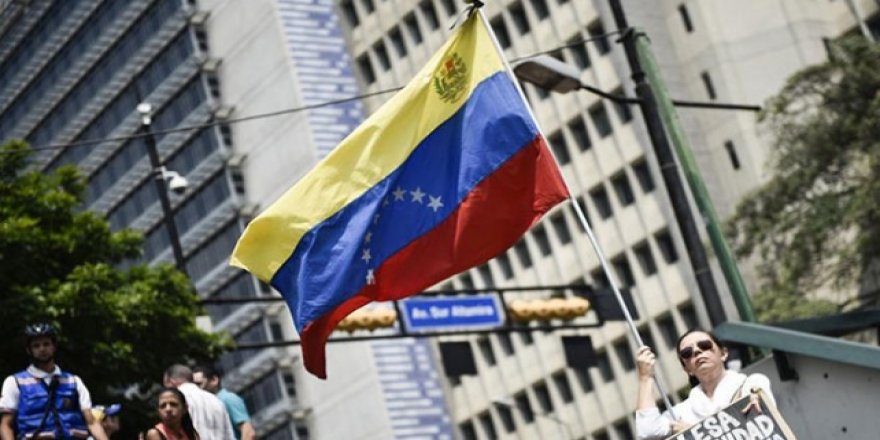 Venezuela: 'Gelen yardımları yakmadık'