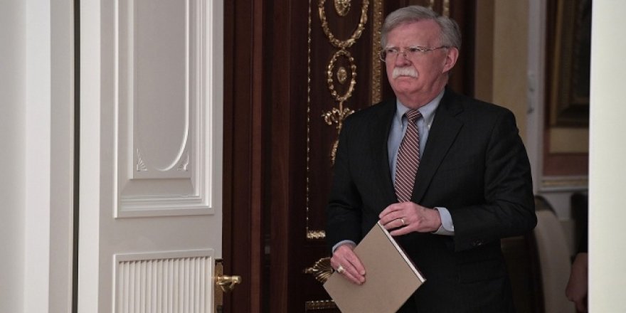 Bolton, Küba'daki anayasa referandumunu hedef aldı