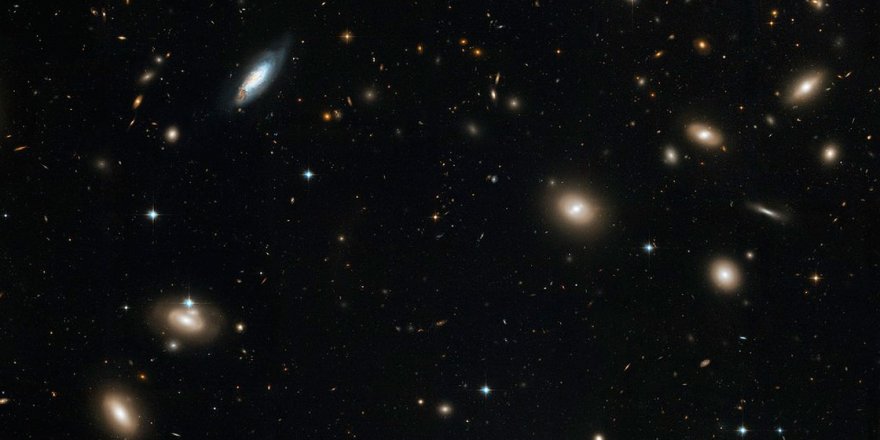 Her an yaratılıyor: 300 bin uzak galaksi keşfedildi