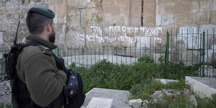 Yahudi Yerleşimciler Aksa duvarına saldırdı
