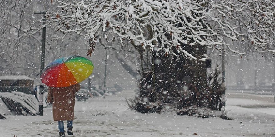 Meteoroloji'den 3 kente yoğun kar uyarısı