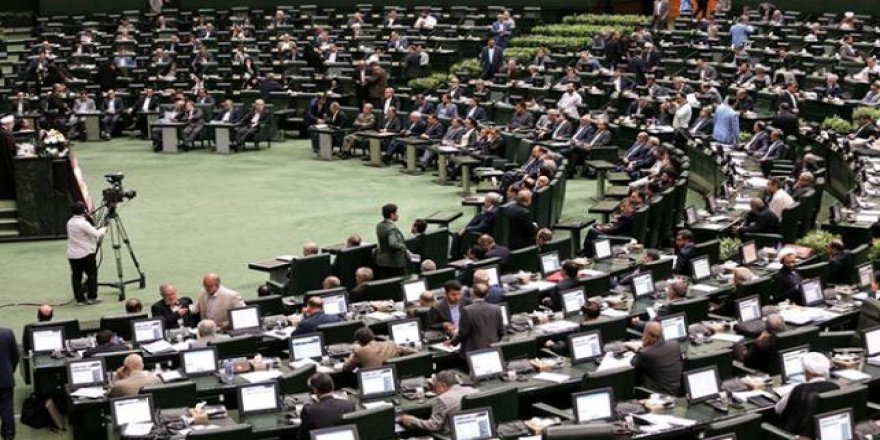 İran'da seçimler 1 yıl sonra