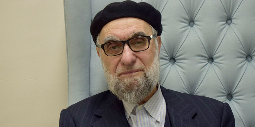 Yeni nesil, yabancıların portreleri yerine hat yazılarını evlerine asıyor