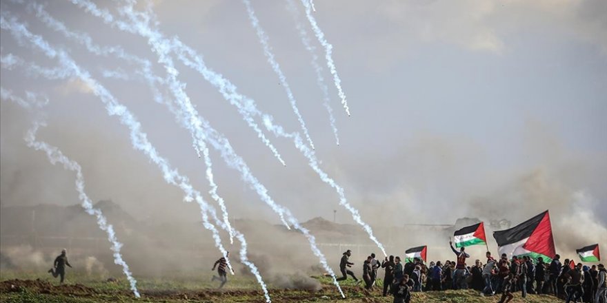 İsrail askerleri Gazze sınırında 21 Filistinliyi yaraladı