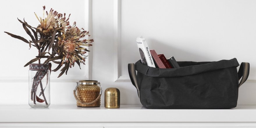 Yıkanabilir selüloz kağıdından çanta üretiyor