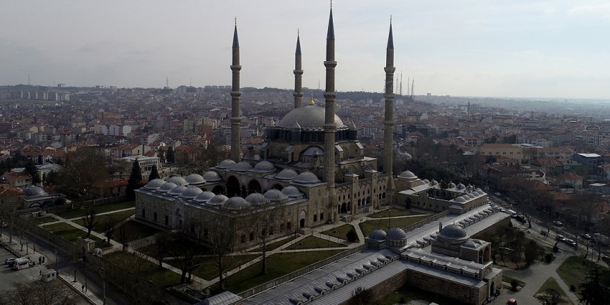 Camilerde 'üç aylar' heyecanı