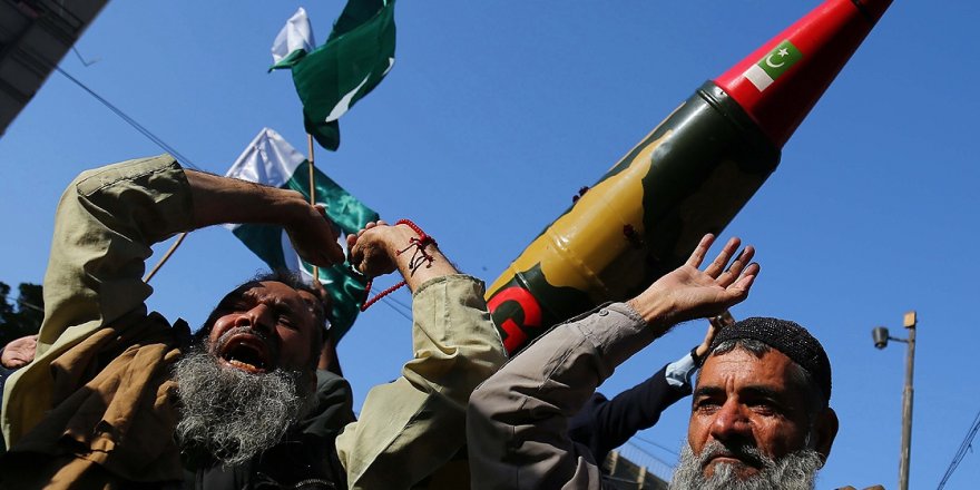 Pakistan ile Hindistan arasındaki gerginlik sürüyor