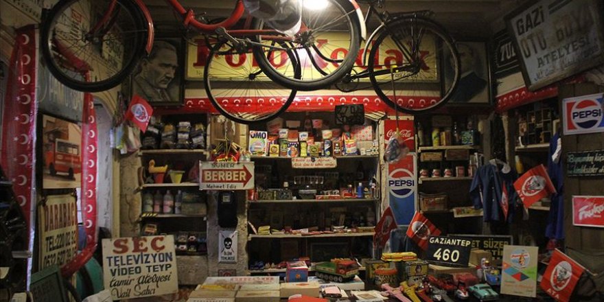 'Oyuncak Bakkal' nostalji yaşatıyor
