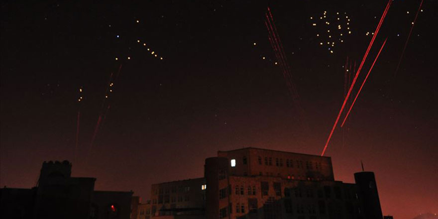 Yemen'de siviller Amerika ve İngiltere bombalarıyla öldürüldü