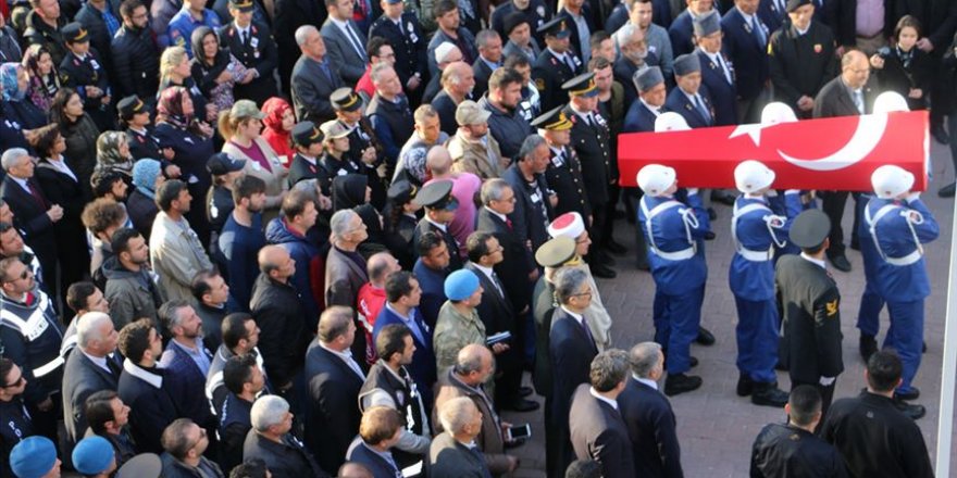 Şehit Uzman Çavuş Kuşdili son yolculuğuna uğurlandı