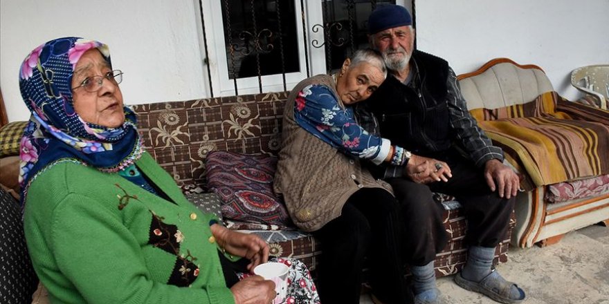 Kırşehir'deki fedakar anne ve babanın hikayesi yürek dağladı