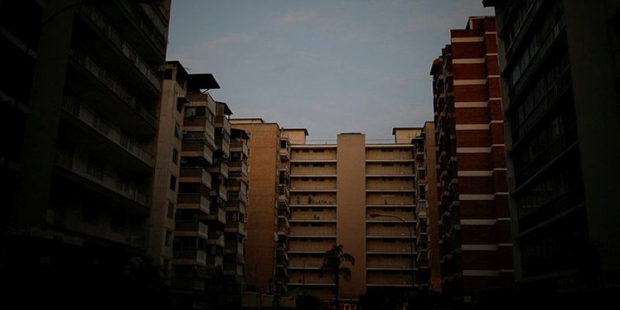 Venezuela 4. kez büyük çaplı elektrik kesintisi ile karşı karşıya