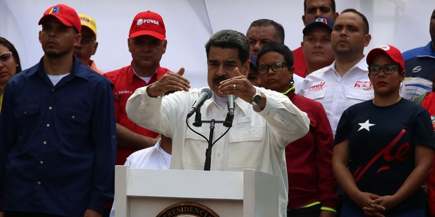 Maduro ülkedeki elektrik kesintisinden ABD'yi sorumlu tutuyor