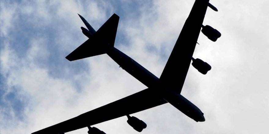 ABD'den Güney Çin Denizi'nde nükleer bombardıman uçağıyla tatbikat