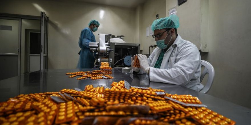 Gazze'deki tek ilaç fabrikası İsrail ablukasına direniyor