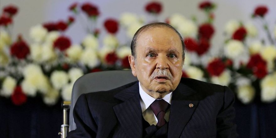 'Buteflika görev süresinin dolmasıyla yönetimden ayrılabilir'