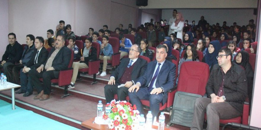 Milli Eğitim Müdürlüğünde Bediüzzaman Said Nursi'yi anma programı