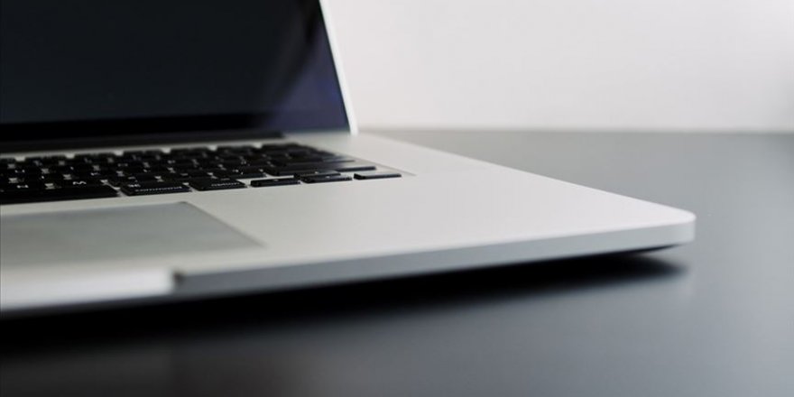 Öğretmen ve öğrencilere ücretsiz 'EBA' hizmeti