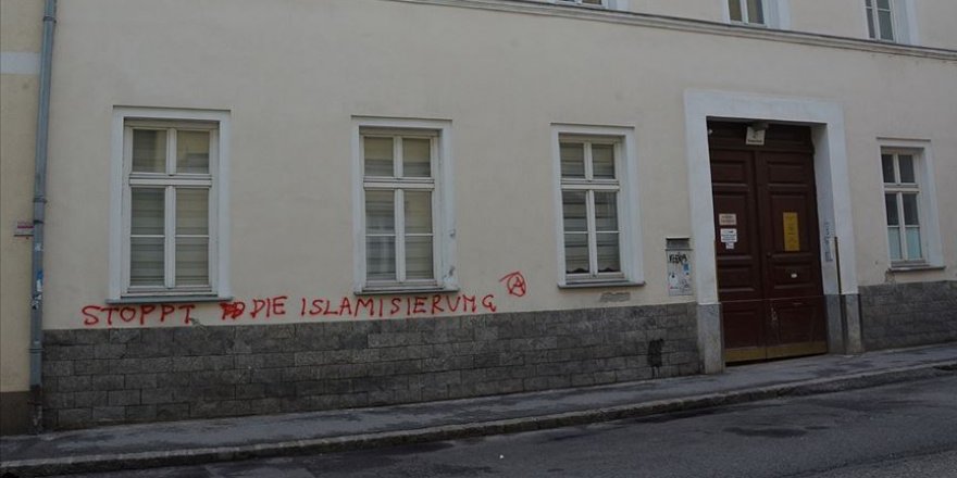 Avusturya'da geçen yıl 2 bine yakın ırkçı saldırı yaşandı
