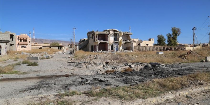 Irak'ta 3 DEAŞ'lı terörist üzerilerindeki bombaları patlattı