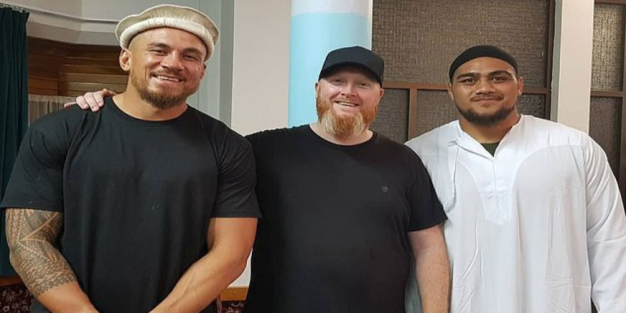 Yeni Zelanda saldırısından sonra Müslüman oldu