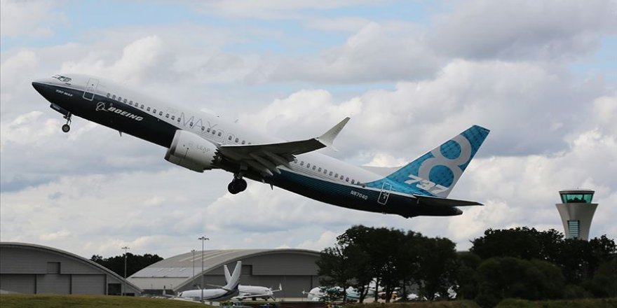 Boeing 737 MAX için bir yazılım güncellemesi duyurdu