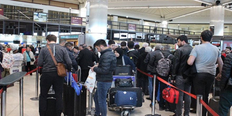 Atatürk Havalimanı'nda seçim hareketliliği yaşanıyor