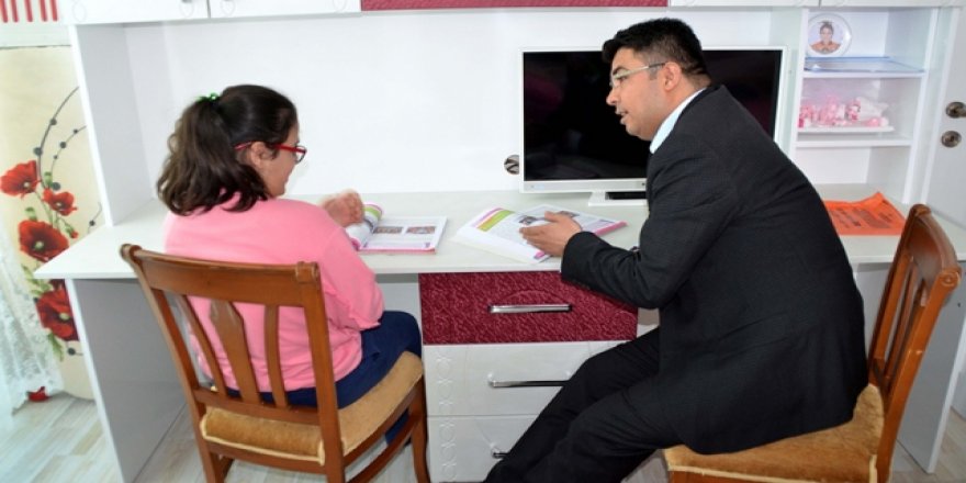 Engelliler için "evde özel eğitim" desteği geliyor
