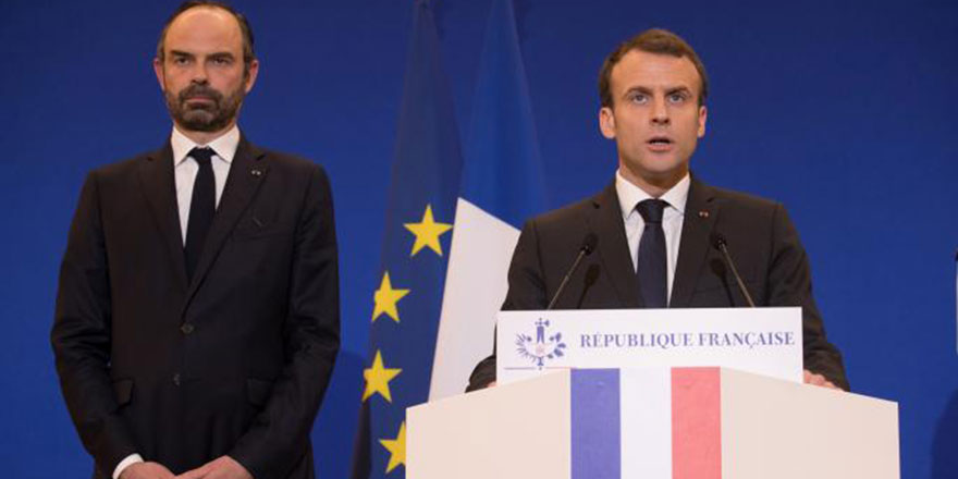 Macron bir öyle bir böyle: Laikliği nefret için kullananları kınıyorum!