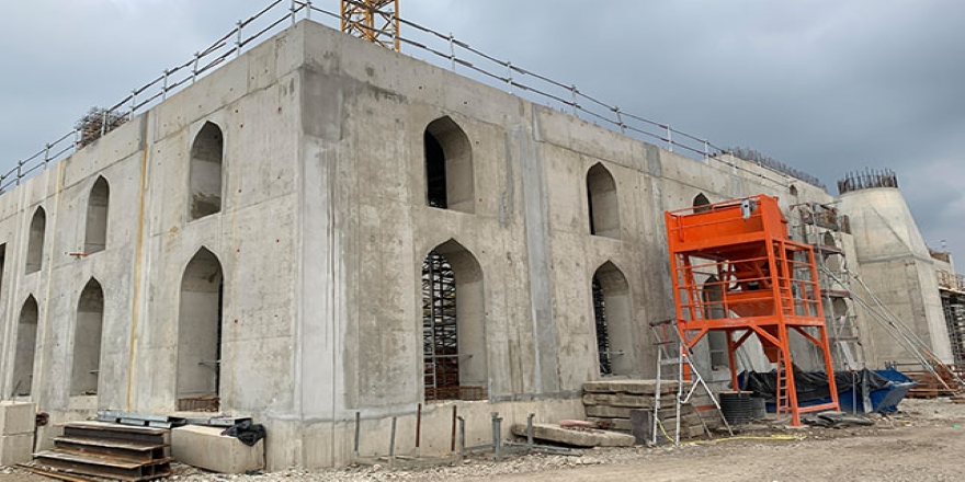 Strasburg’da Avrupa’nın en büyük camisinin yapımı sürüyor