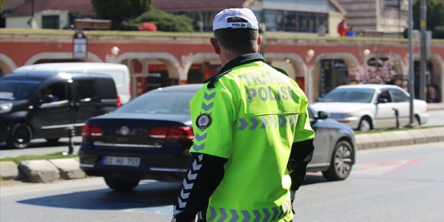 Samsun'da 'drift' yapan sürücünün ehliyetine el konuldu