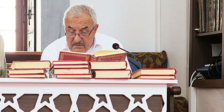 Hüsnü Bayramoğlu Ağabey’den Berat Kandili tebriği