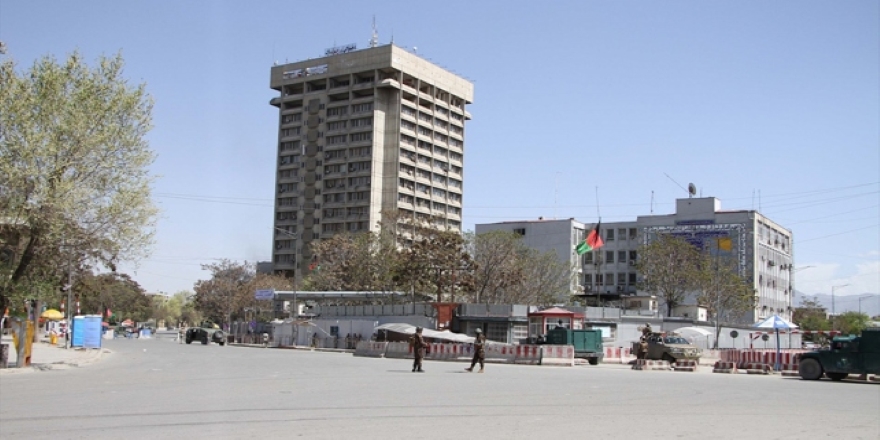 Afganistan'da bakanlık binasına saldırı: 7 ölü, 8 yaralı