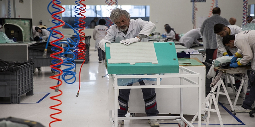 Savunma ve havacılıkta yabancı yükü hafifliyor