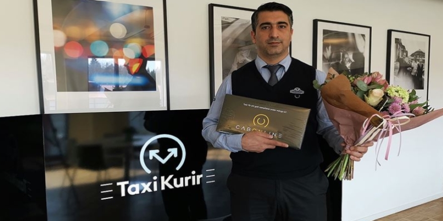 İsveç'te kahraman ilan edilen Türk taksici ödüllendirildi