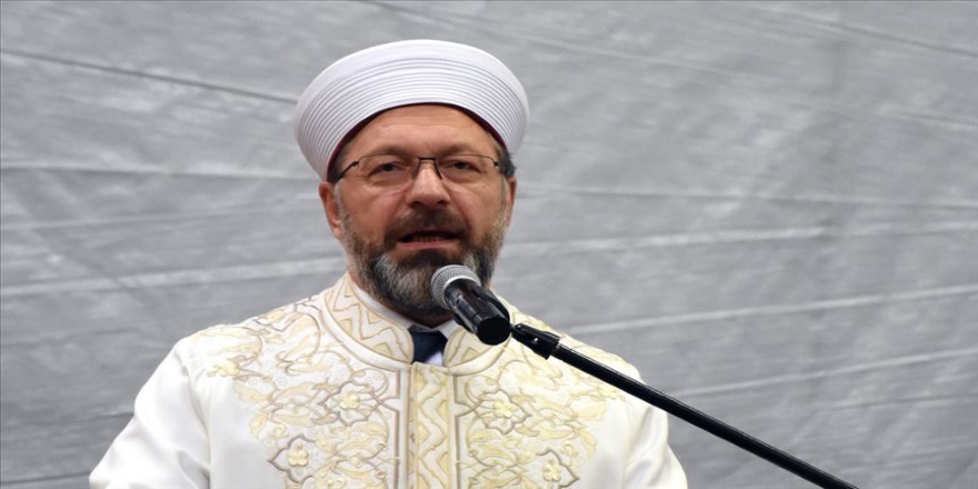 İslam medeniyeti merhametin, güzel ahlakın en güzel örnekleriyle doludur