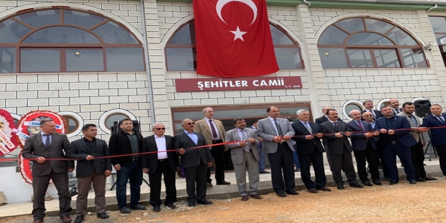 Bozyazı'da cami törenle açıldı