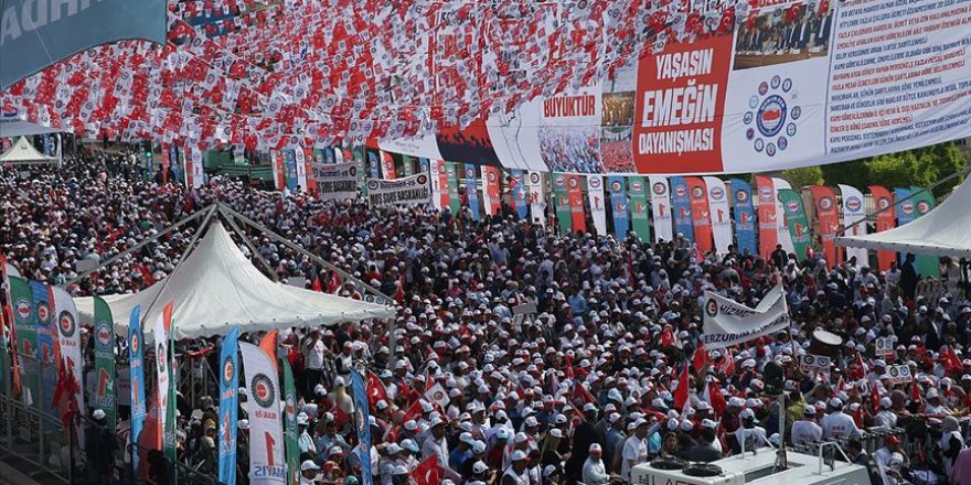 İşçi Bayramı kutlamalarında acı kaza: 5 işçi öldü