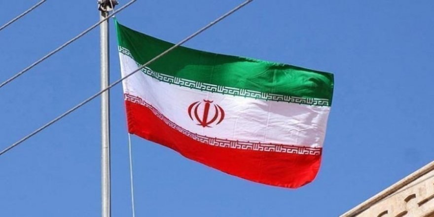 İran: Kaos ve kargaşa Venezuela'daki anlaşmazlığa çözüm olamaz