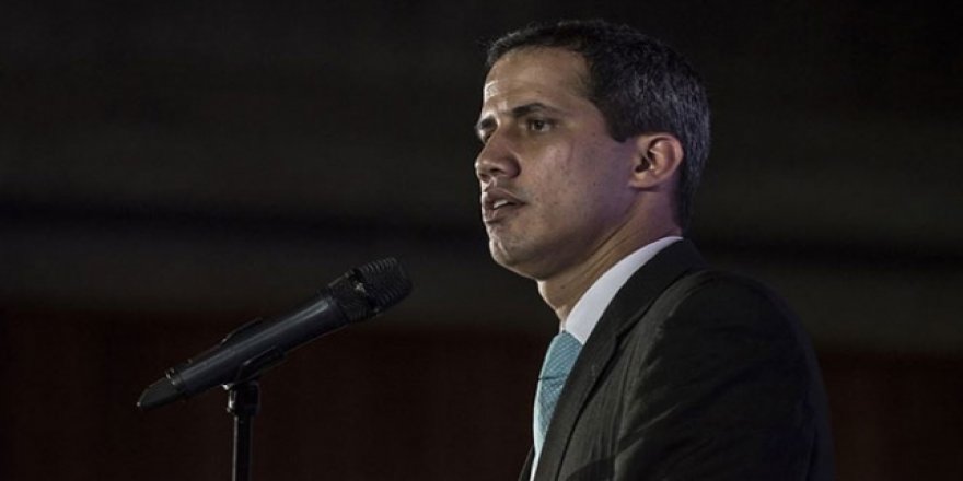 Muhalif Guaido darbe girişiminden vazgeçmiyor