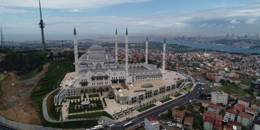 Çamlıca Camisi açılıyor