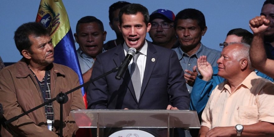 Venezuela'da Guaido'nun "sokağa çıkın" çağrısına yanıt yok