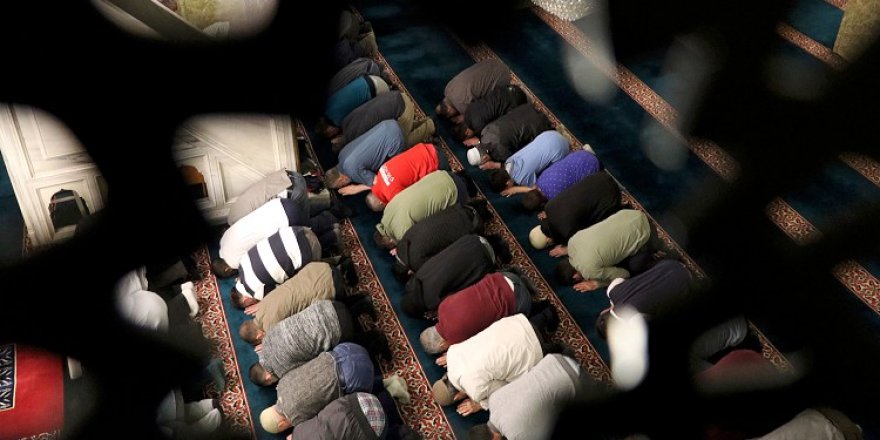 1 Haziran Cumartesi teravih namazı vakitleri | İl il teravih vakitleri