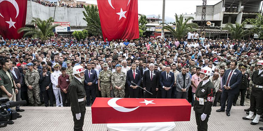 Hakkari'de iki şehidimiz var