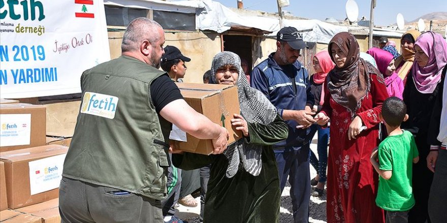 Türkiye'den Lübnan'daki Filistinli mültecilere ramazan yardımı