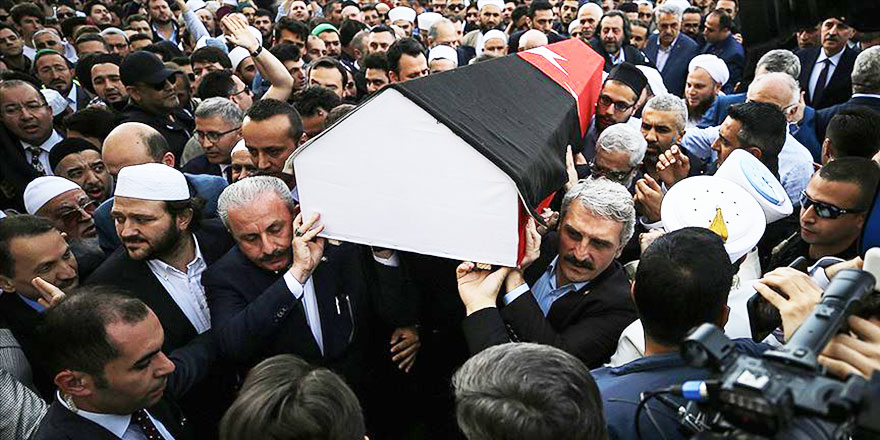 'M.Kemal’e zerre muhabbeti olmayan'lar Mısıroğlu'nu ebedi aleme uğurladı